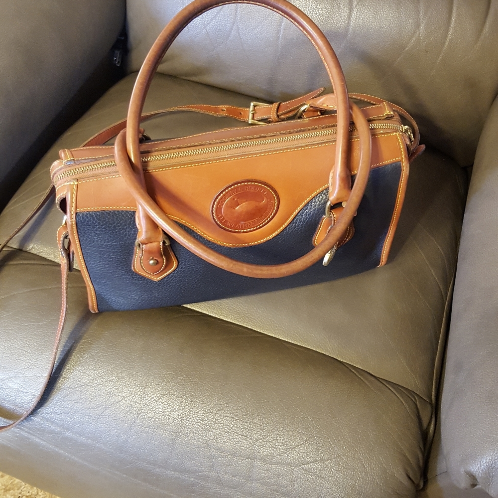 Vintage Dooney & Burke bag